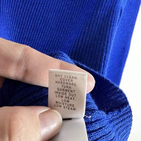 St. John Cobalt Blue Ribbed Knit Sweater Womens Sz M Designer Wool Silk Cashmere - Picture 6 of 10